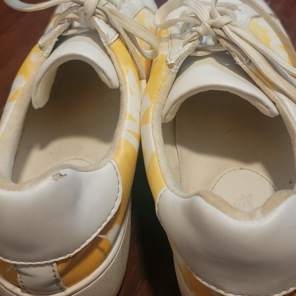 Michael Kors Poppy Logo Stripe Lace Up Sneakers Wave Print Buttercup - Picture 11 of 13